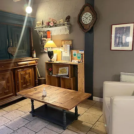 Bed and Breakfast Et Peyroutas 