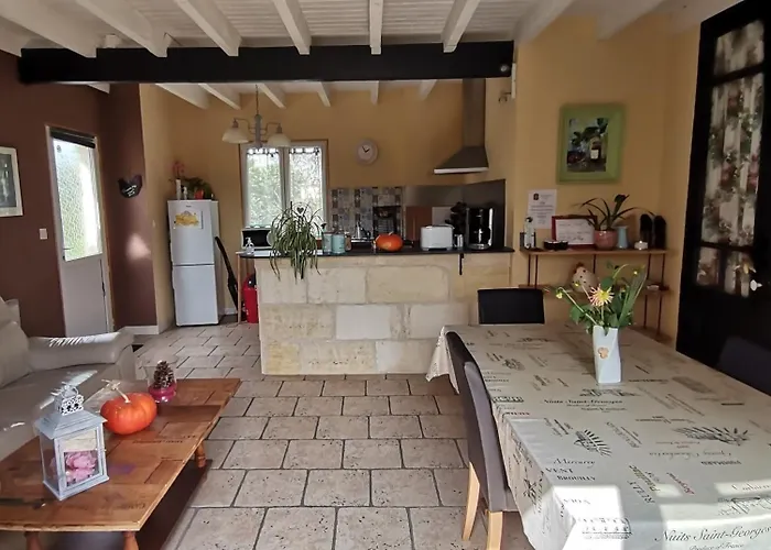 Bed & Breakfast Et Peyroutas 