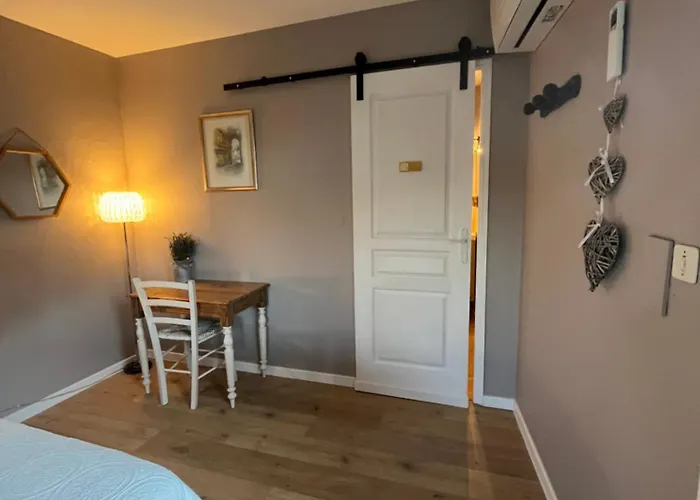 Bed & Breakfast Et Peyroutas 